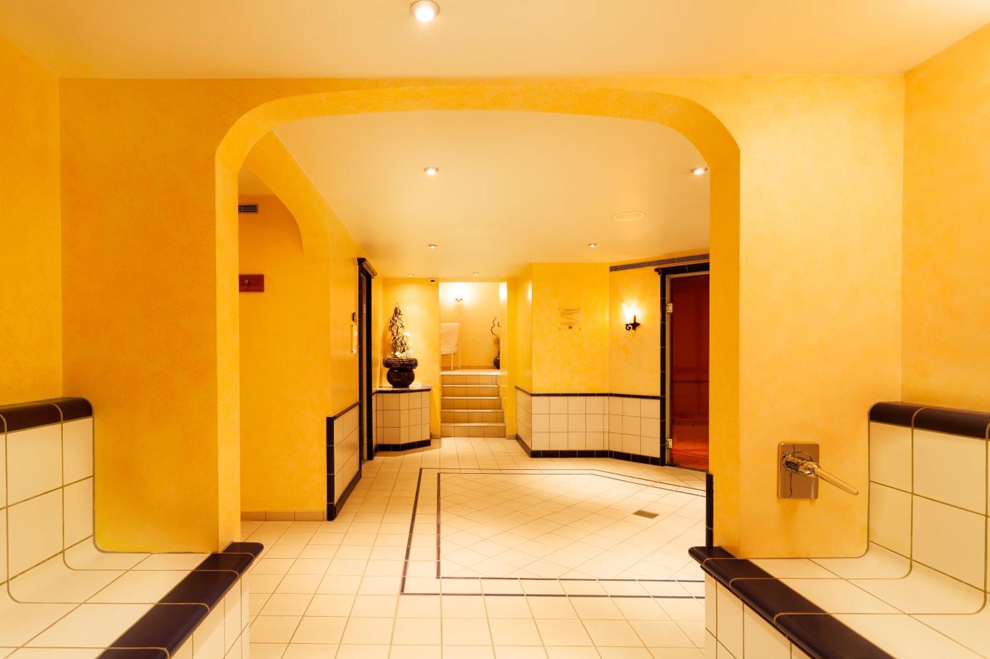 Sporthotel Wildstrubel Lenk Kültér fotó