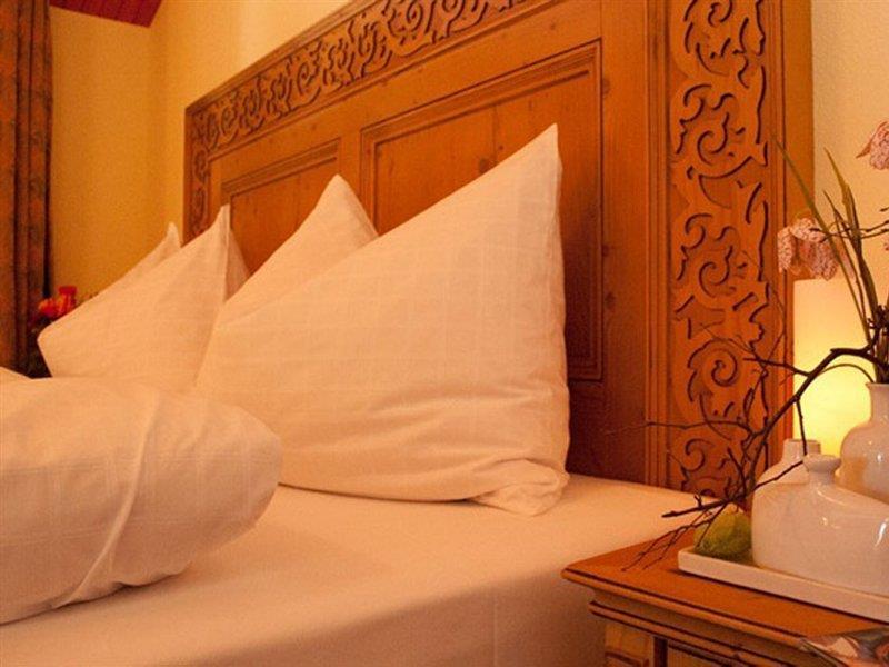Sporthotel Wildstrubel Lenk Kültér fotó